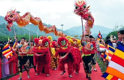 Việt Nam đất nước lời ru
