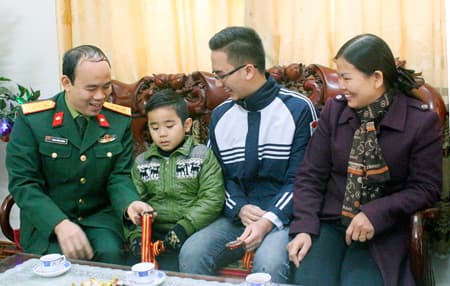 Nhân thêm niềm vui năm mới