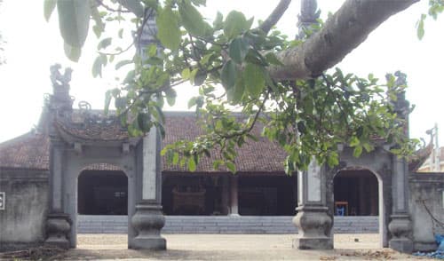 Thăm ngôi đình gần 500 tuổi