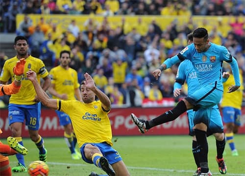 Vòng 25 La Liga: Thắng Las Palmas, Barca tiếp tục dẫn đầu