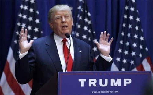 Tỷ phú Donald Trump giành thắng lợi trong cuộc bầu cử sơ bộ tại South Carolina