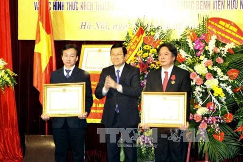Trung tâm Gây mê và hồi sức ngoại khoa, Bệnh viện Hữu nghị Việt Đức đón nhận danh hiệu Anh hùng Lao động