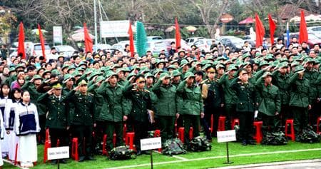 Bảo vệ Tổ quốc là nghĩa vụ thiêng liêng của tuổi trẻ