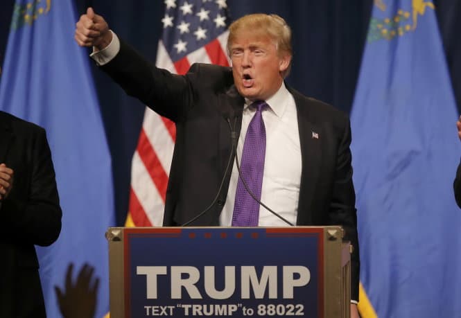 Bầu cử Mỹ 2016: Tỷ phủ Donald Trump giành lợi thế lớn trước "Siêu Thứ Ba"
