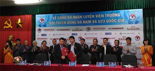 HLV Nguyễn Hữu Thắng chính thức trở thành HLV trưởng ĐT Việt Nam