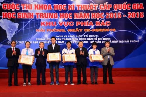 Bế mạc cuộc thi khoa học kỹ thuật cấp quốc gia học sinh trung học