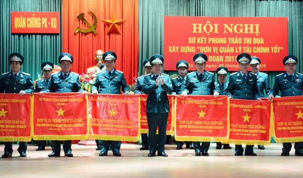 Quân chủng Phòng không - Không quân sơ kết phong trào thi đua xây dựng “Đơn vị quản lý tài chính tốt”
