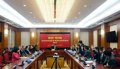 Trưởng Ban Kinh tế Trung ương Vương Đình Huệ được giới thiệu ứng cử đại biểu Quốc hội khóa XIV