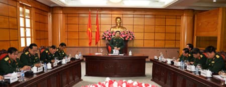 Đại tướng Phùng Quang Thanh làm việc tại Học viện Quốc phòng