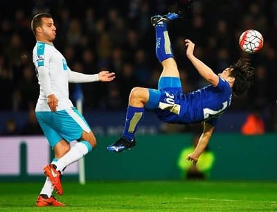Leicester khiến phần còn lại rối trí