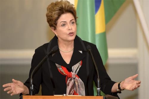Liên minh cầm quyền tại Brazil tiếp tục mất thêm chính đảng