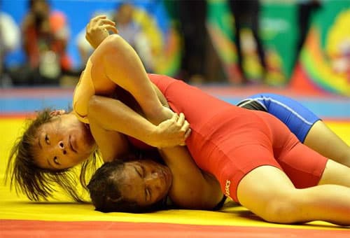 Yên Nội mở hội sớm