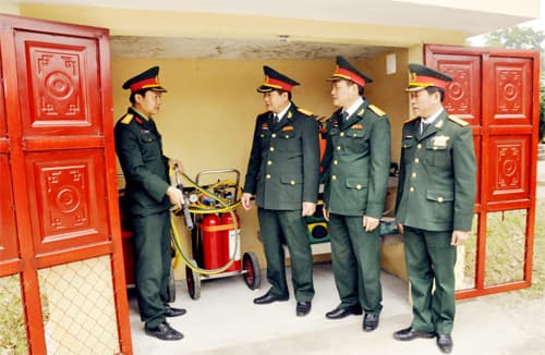 Duy trì nghiêm chế độ, bảo đảm tuyệt đối an toàn kho tàng