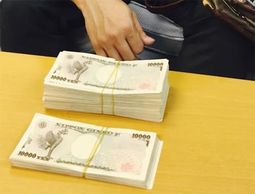 Ngăn chặn vụ vận chuyển ngoại tệ trái phép qua sân bay