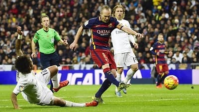 An-đrét I-ni-ét-xta: “Barcelona quyết thắng trận siêu kinh điển để tri ân Cru-íp”