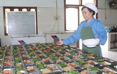 Những nữ quân nhân “hai giỏi”