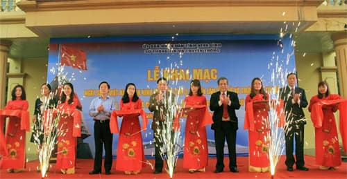 Triển lãm bản đồ và trưng bày tư liệu “Hoàng Sa, Trường Sa của Việt Nam-những bằng chứng lịch sử và pháp lý”