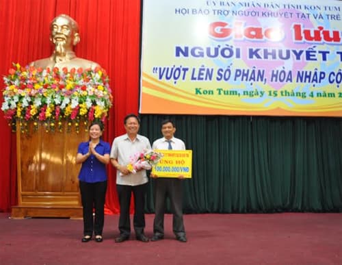 Kon Tum: Hơn 2,4 tỷ đồng hỗ trợ người khuyết tật