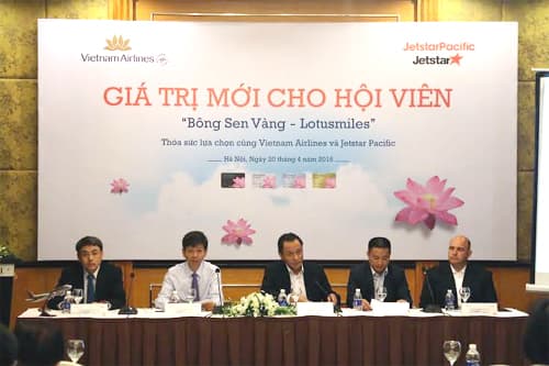 Vietnam Airlines và Jetstar Pacific tăng cường hợp tác chương trình Bông sen vàng
