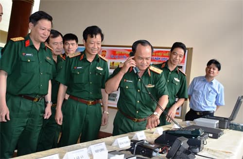 Phấn đấu đưa ngành cơ yếu quân đội sớm tiến lên hiện đại