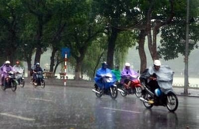Bắc Bộ mưa dông trên diện rộng