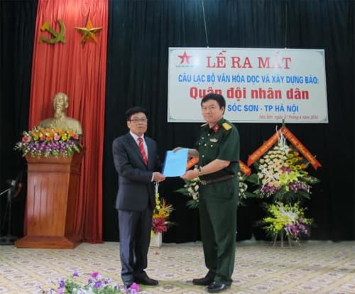 Ra mắt CLB Văn hóa đọc và xây dựng Báo Quân đội nhân dân tại huyện Sóc Sơn