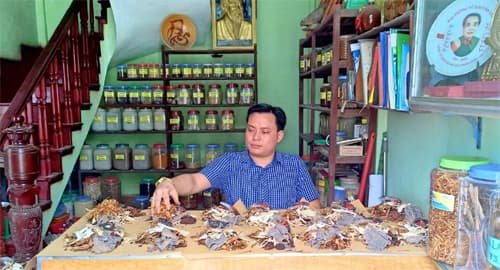 Nghị lực của một lương y tật nguyền