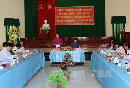 Chủ tịch Quốc hội, Chủ tịch Hội đồng bầu cử Quốc gia Nguyễn Thị Kim Ngân giám sát, kiểm tra công tác chuẩn bị bầu cử tại tỉnh Hậu Giang, Kiên Giang