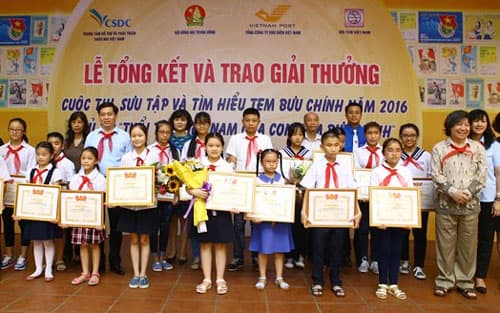 Trao giải cuộc thi sưu tập và tìm hiểu tem Bưu chính năm 2016