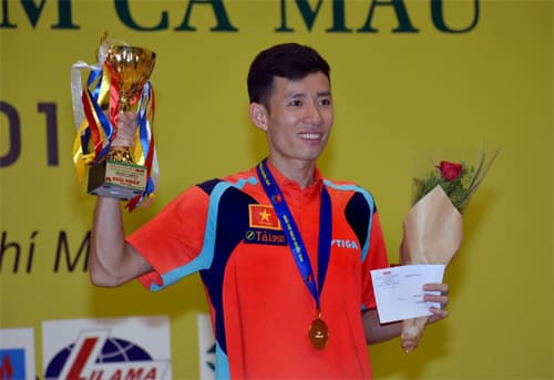 Quang Linh (nam), Mỹ Trang (nữ) đoạt chức vô địch