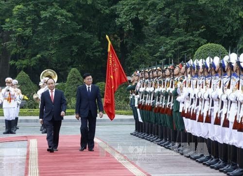 Lãnh đạo Đảng, Nhà nước đón, hội đàm với Thủ tướng Lào