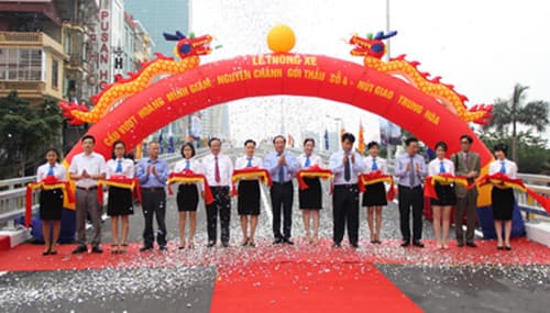 Hà Nội thông xe cầu vượt Hoàng Minh Giám-Nguyễn Chánh