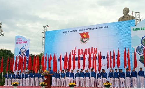 Ra quân Chiến dịch Thanh niên tình nguyện hè 2016