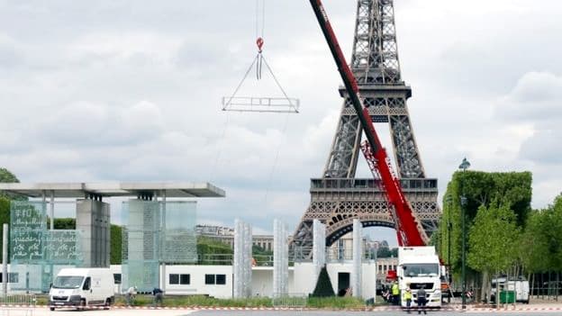 Cảnh sát Paris muốn đóng cửa "fan zone"