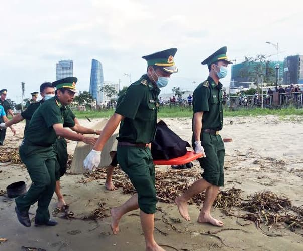 Đã tìm thấy 3 thi thể trong vụ chìm tàu du lịch trên sông Hàn