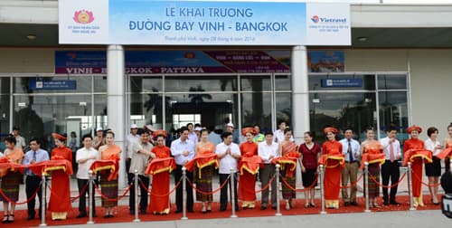 Khai trương đường bay Vinh - Bangkok