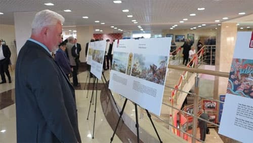 Triển lãm ảnh và tuần phim “Việt Nam - Điểm hẹn thế giới 2016”