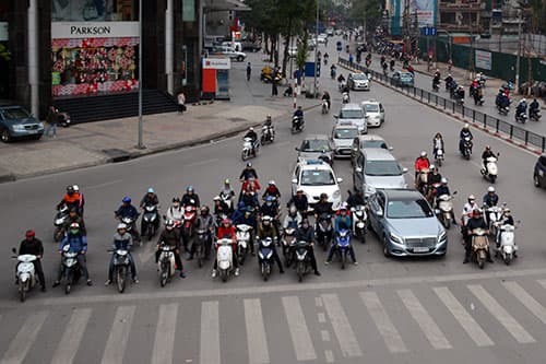 Hà Nội tăng cường bảo đảm an toàn giao thông cho kỳ thi 2016