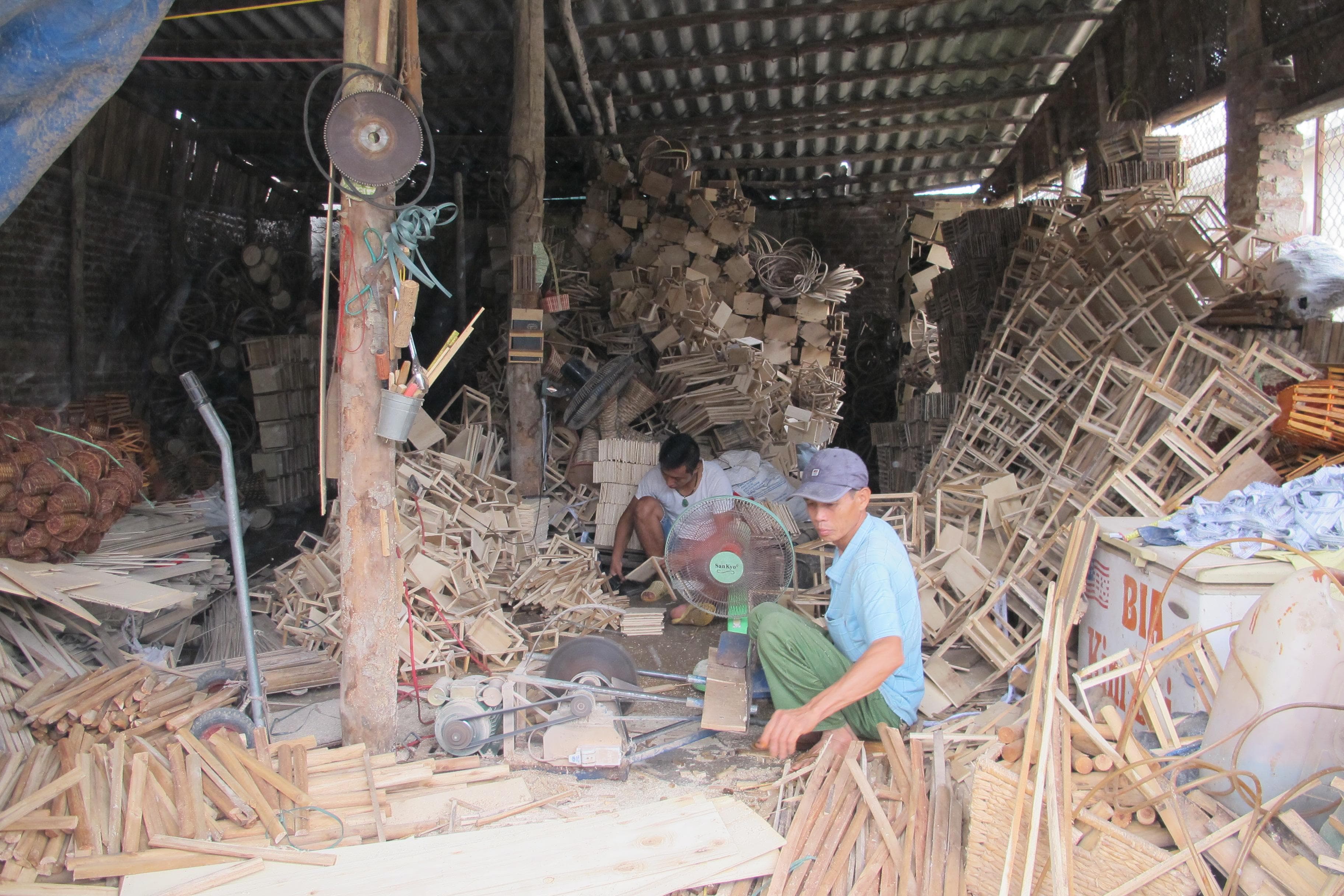 Làng nghề lơ là phòng cháy