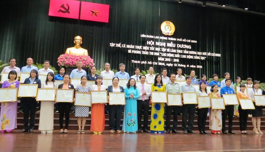 Biểu dương 212 gương điển hình học tập, làm theo đạo đức Hồ Chí Minh
