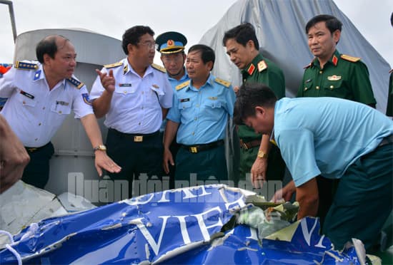 Tiếp tục tăng cường lực lượng, phương tiện tìm kiếm phi công, máy bay mất tích