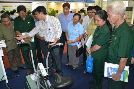 Tập huấn tuyên truyền viên tiết kiệm điện cho cựu chiến binh