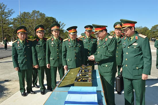 Nâng cao chất lượng đào tạo cán bộ chỉ huy - tham mưu cấp chiến thuật, chiến dịch