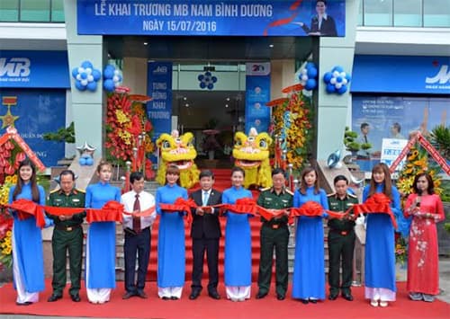 Khai trương chi nhánh MB Nam Bình Dương