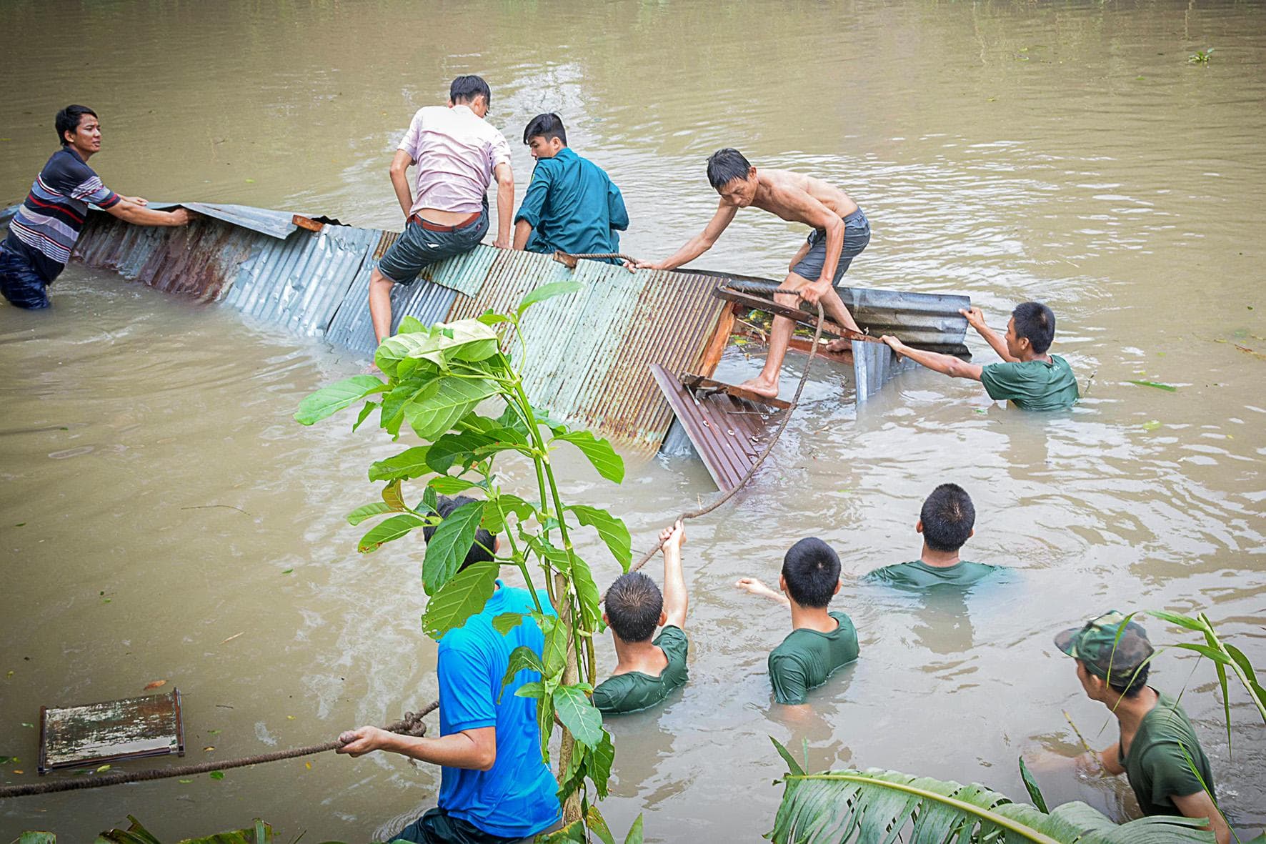 LLVT Quân khu 9: Chủ động ứng phó thiên tai, tìm kiếm, cứu nạn