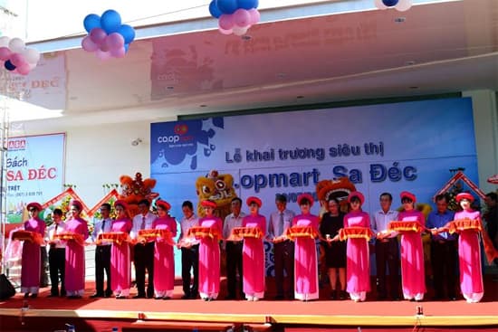 Saigon Co.op khai trương siêu thị Co.opmart thứ 83