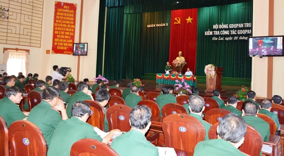 Kiểm tra công tác Giáo dục quốc phòng và an ninh tại Quân đoàn 3