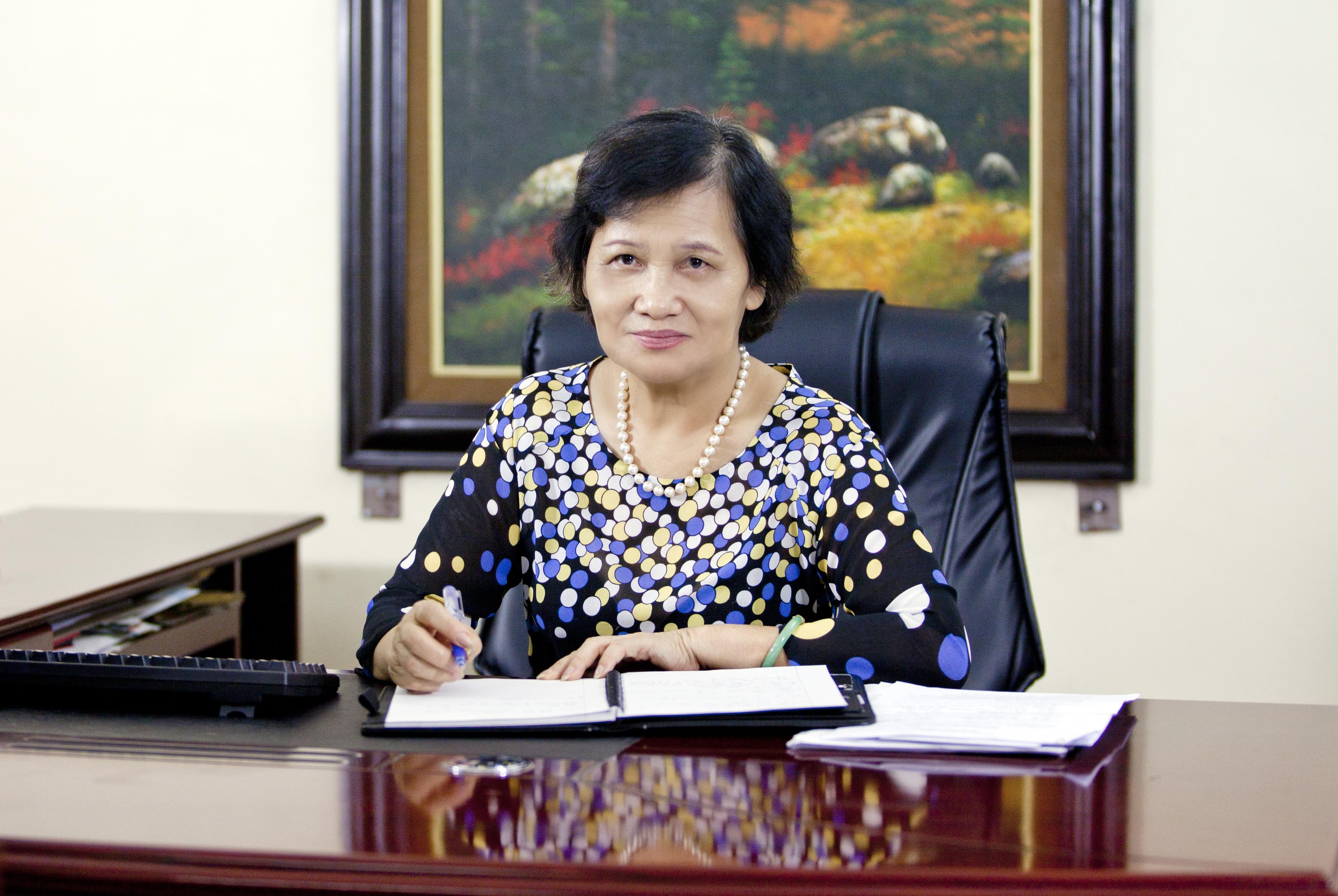 Bà Đông “5 trong 1”