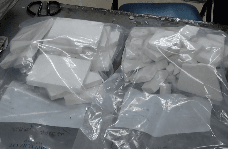 Bắt nữ hành khách vận chuyển gần 5 kg ma túy tại sân bay