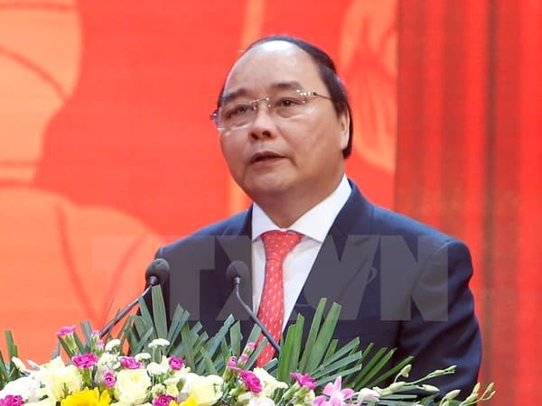 Giới thiệu đồng chí Nguyễn Xuân Phúc giữ chức vụ Thủ tướng Chính phủ nhiệm kỳ 2016-2021